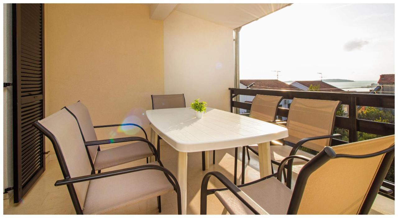 Apartment Zdravko Primošten Zewnętrze zdjęcie